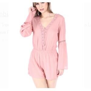 Ambiance Bell Sleeve Crochet Romper Medium Dusty Pink beach summer NWOT